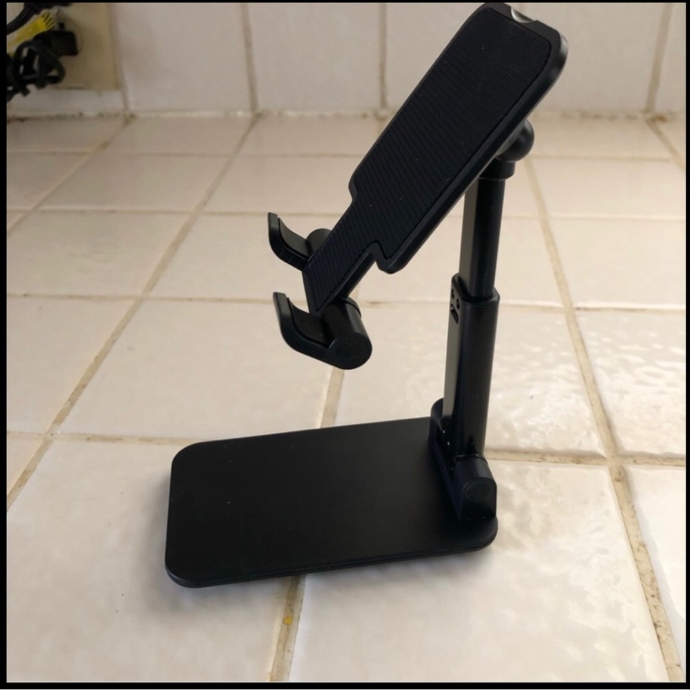 Source Unknown Black Adjustable Phone Stand - Picture 3 of 5